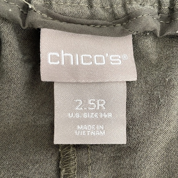 Chico’s Women’s Lightweight Cargo Pants Olive 14 - Picture 6 of 7